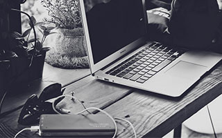 九游游戏中心官网-粉丝创意：打造属于自己的赛车装饰，赛车装饰简笔画