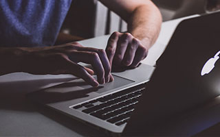 九游游戏中心官网-粉丝创意：打造属于自己的赛车装饰，赛车装饰简笔画